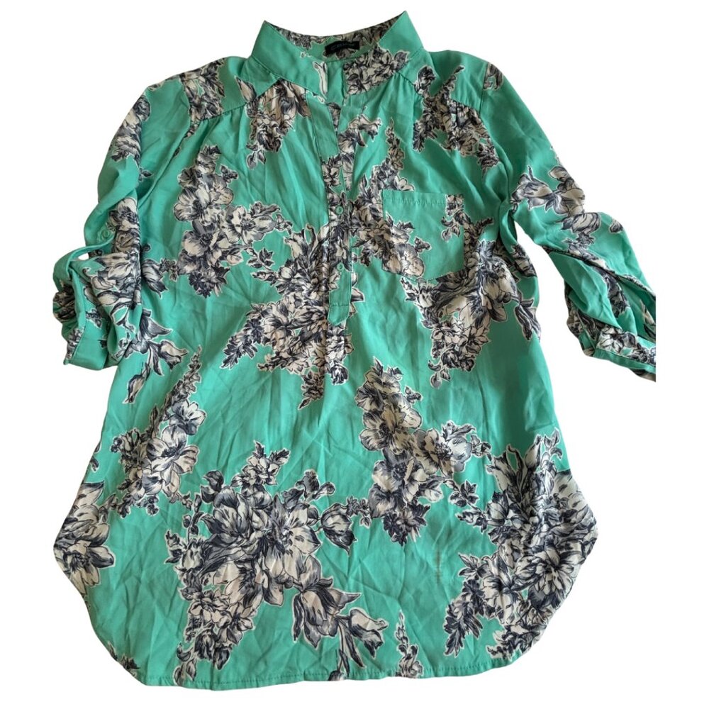 Turquoise/mint and navy floral top by Cals XL